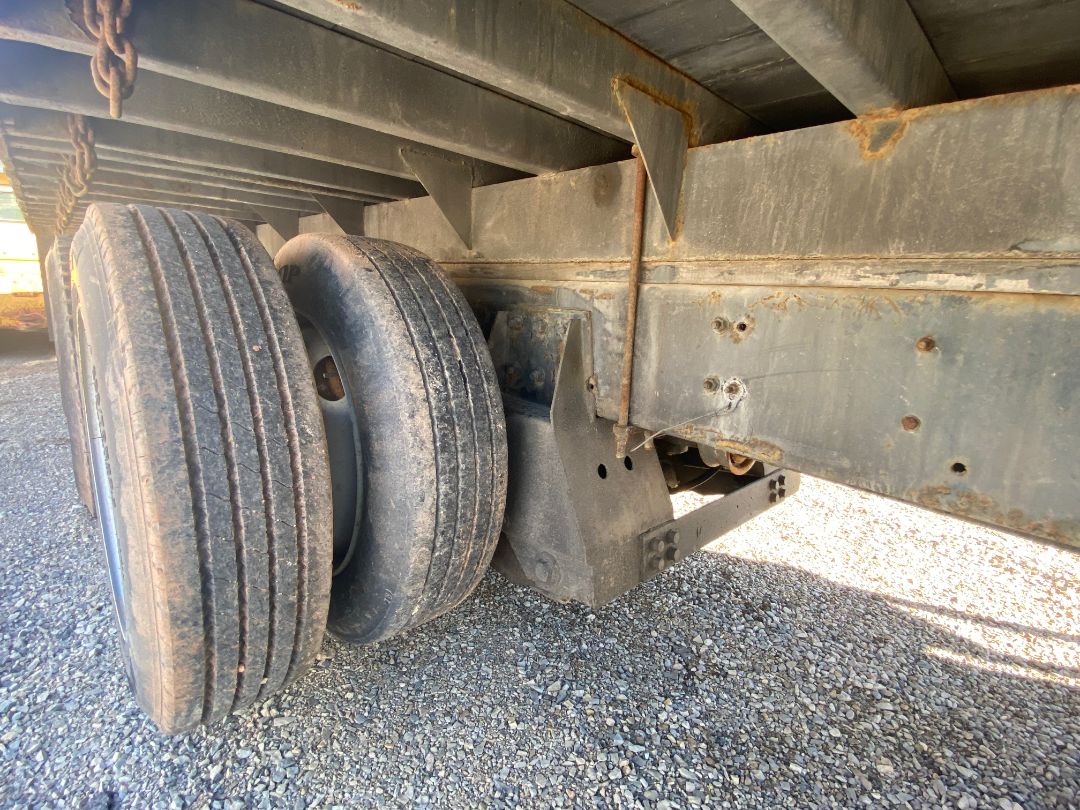 1995 FREIGHTLINER FL80 - Image 21